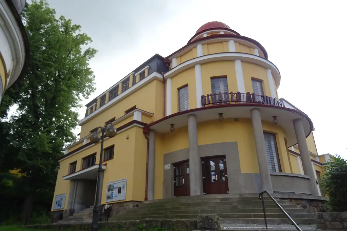 Divadlo Aloise Jiráska foto 3